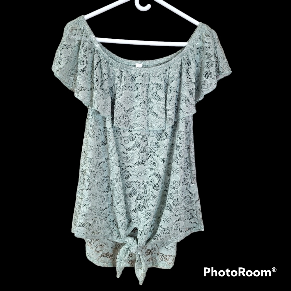 CY fashion sage green lace ruffle short sleeve tie front boutique blouse